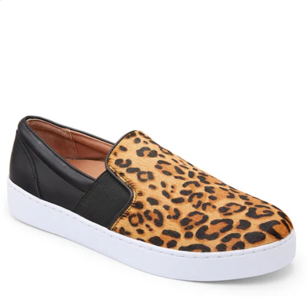 Vionic Demetra Slip On Sneakers Women Size 7.5 Animal Print Brown Black